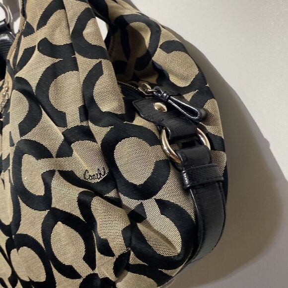 Coach Women's Black Cream Madison OP Art Signature Maggie Shoulder Bag - Picture 5 of 15